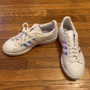 ADIDAS women’s grand court sneaker